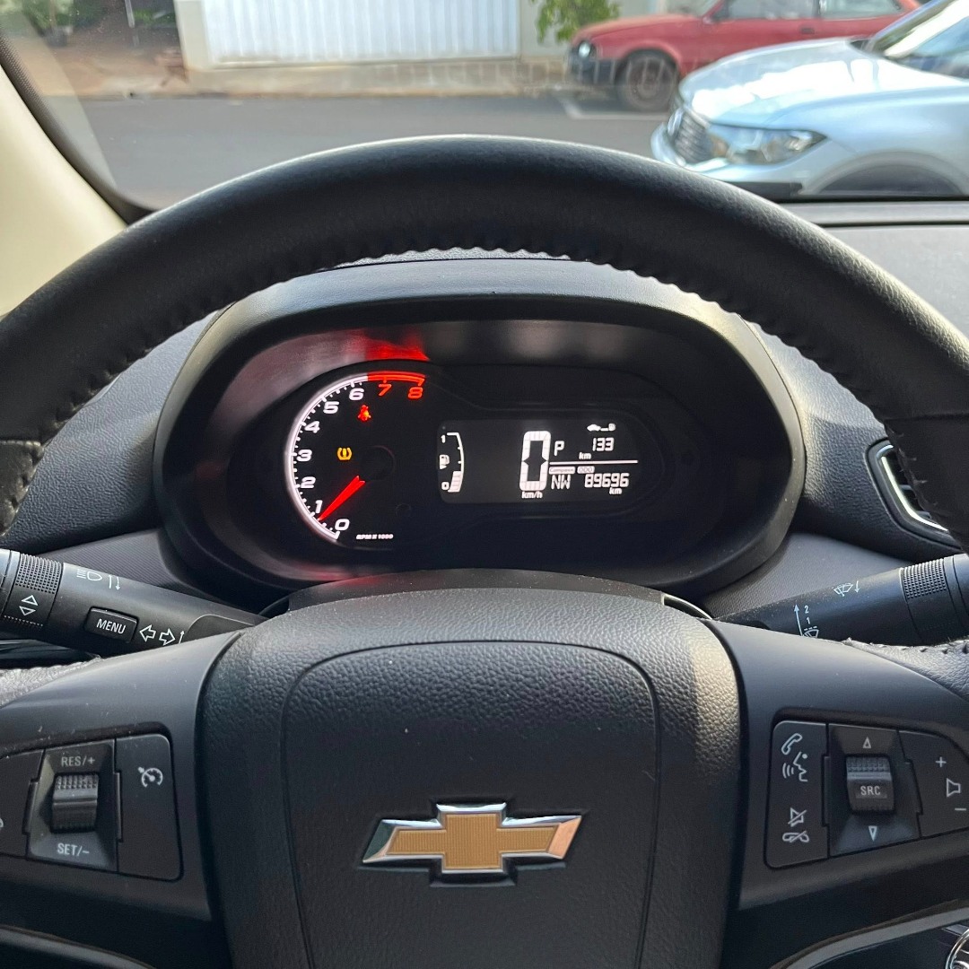 Prisma 1.4 4P LTZ  AUTOMÁTICO