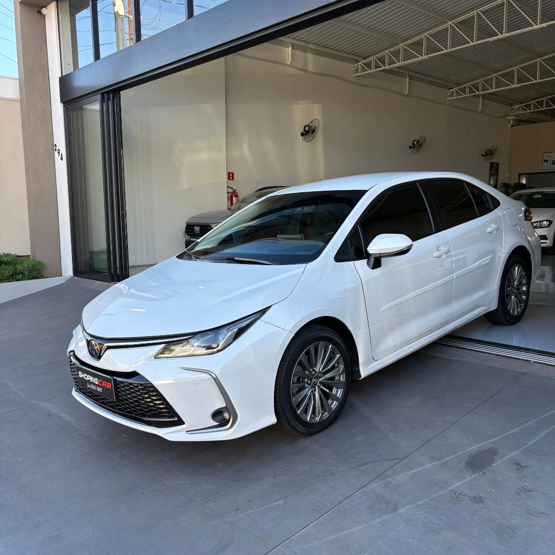 TOYOTA Corolla 2.0 16V 4P FLEX XEI DIRECT SHIFT AUTOMÁTICO CVT