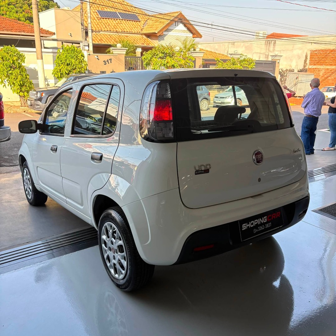 FIAT Uno 1.0 4P FLEX DRIVE