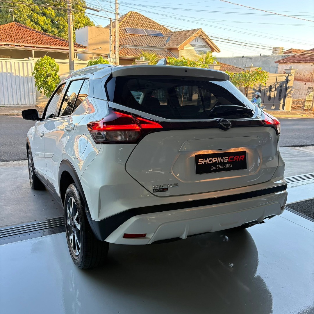 NISSAN Kicks 1.6 16V 4P FLEXSTART SENSE