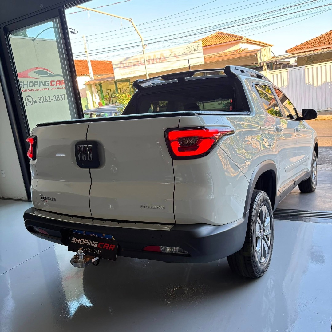 FIAT Toro 1.8 16V 4P FLEX FREEDOM AUTOMÁTICO