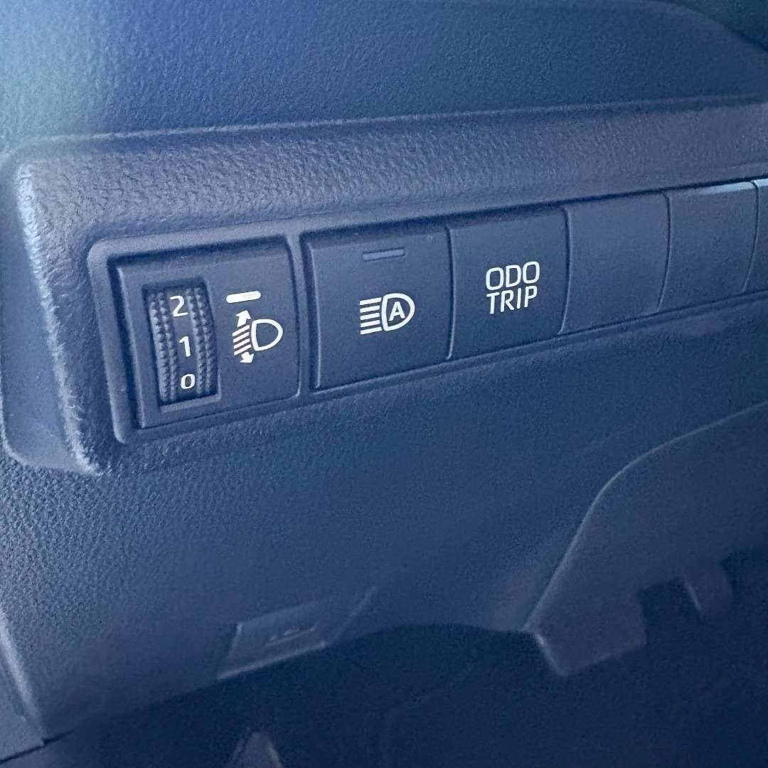 TOYOTA Corolla 2.0 16V 4P FLEX XEI DIRECT SHIFT AUTOMÁTICO CVT