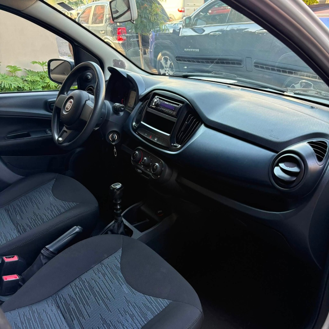 FIAT Uno 1.0 4P FLEX DRIVE