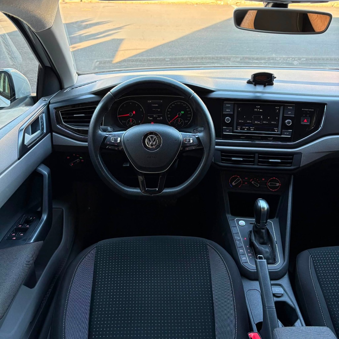 VOLKSWAGEN Polo Hatch 1.0 12V 4P 200 TSI  COMFORTLINE AUTOMÁTICO