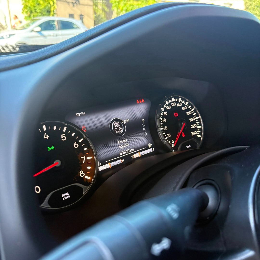 JEEP Renegade 1.8 16V 4P LIMITED FLEX AUTOMÁTICO