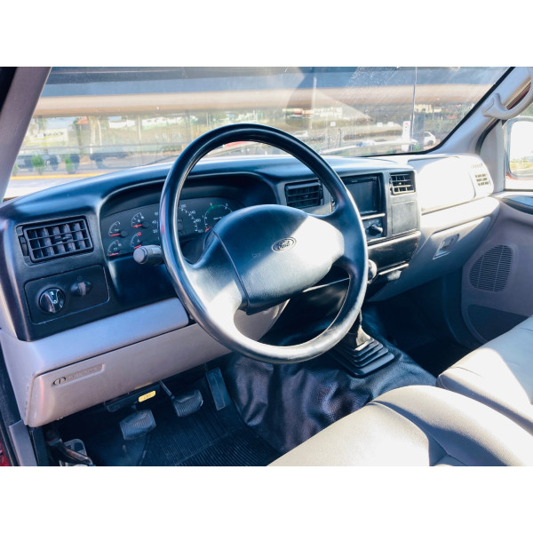 FORD F-250 4.2 V6 XL CABINE SIMPLES
