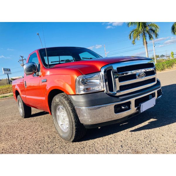 FORD F-250 4.2 V6 XL CABINE SIMPLES