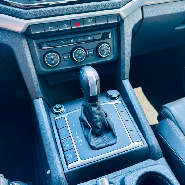 VOLKSWAGEN Amarok 3.0 V6 CABINE DUPLA HIGHLINE 4X4 TURBO INTERCOOLER AUTOMÁTICO