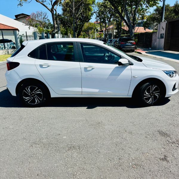 CHEVROLET Onix Hatch 1.0 4P FLEX LT2