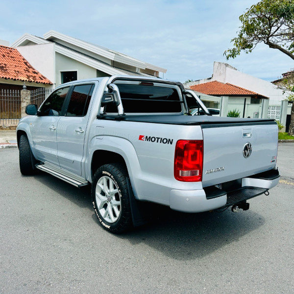 VOLKSWAGEN Amarok 2.0 12V 4X4 CABINE DUPLA TURBO INTERCOOLER