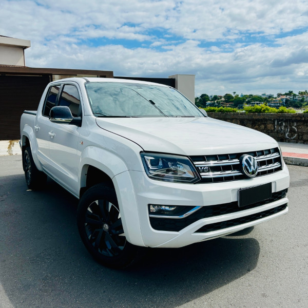 Amarok 3.0 V6 CABINE DUPLA HIGHLINE 4X4 TURBO INTERCOOLER AUTOMÁTICO