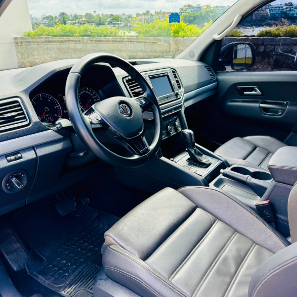 VOLKSWAGEN Amarok 3.0 V6 CABINE DUPLA HIGHLINE 4X4 TURBO INTERCOOLER AUTOMÁTICO