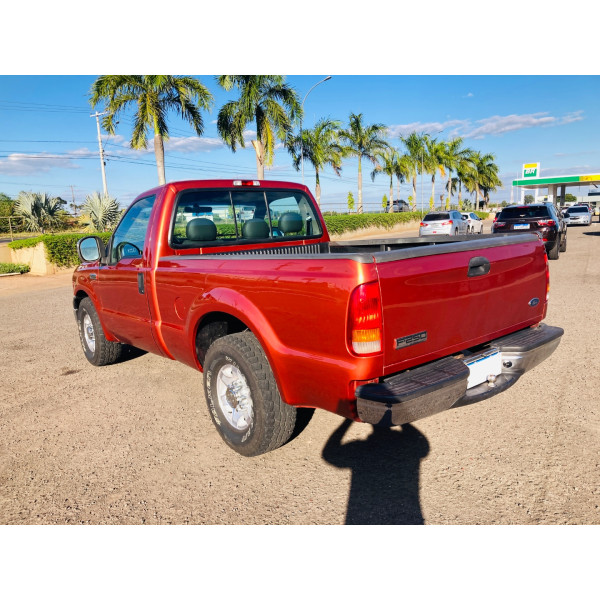 FORD F-250 4.2 V6 XL CABINE SIMPLES