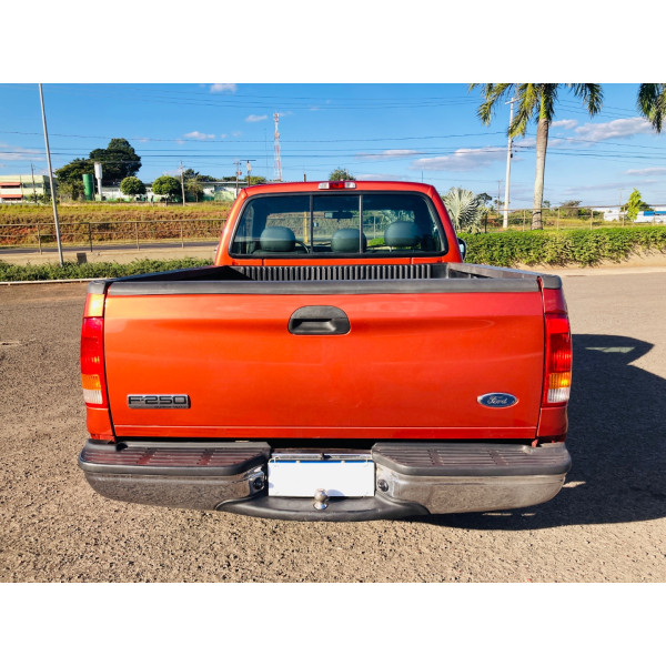 FORD F-250 4.2 V6 XL CABINE SIMPLES