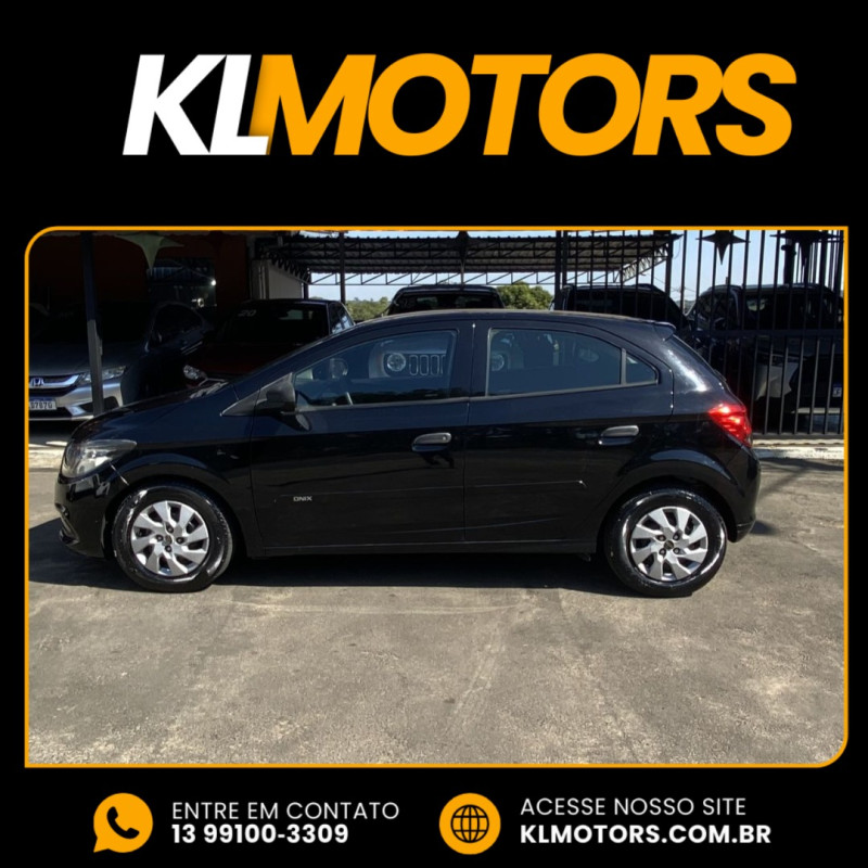 GM - CHEVROLET ONIX HATCH JOY 1.0 8V FLEX 5P MEC.