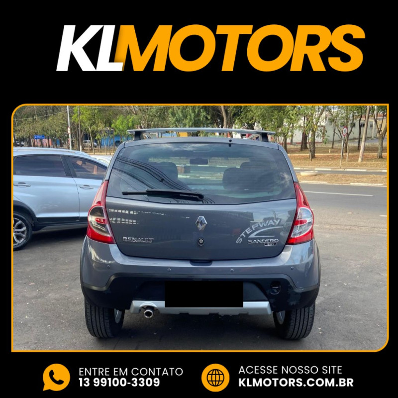 RENAULT Sandero STEPWAY HI-FLEX 1.6 16V 5P