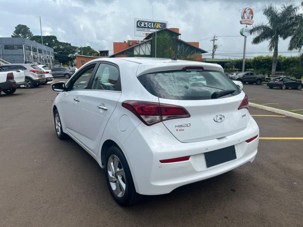 HYUNDAI HB 20 Hatch 1.6 16V 4P FLEX PREMIUM