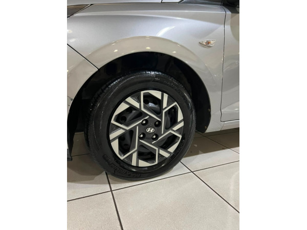 HYUNDAI HB 20 Hatch 1.0 12V 4P FLEX SENSE