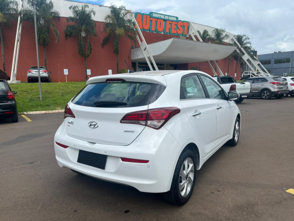HYUNDAI HB 20 Hatch 1.6 16V 4P FLEX PREMIUM