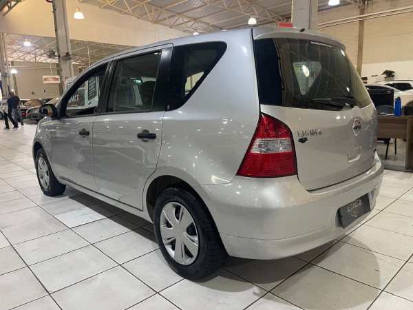 NISSAN Livina 1.6 16V 4P FLEX