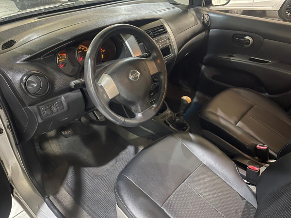 NISSAN Livina 1.6 16V 4P FLEX