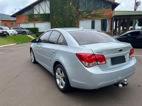 CHEVROLET Cruze Sedan 1.8 16V 4P LT ECOTEC FLEX AUTOMÁTICO