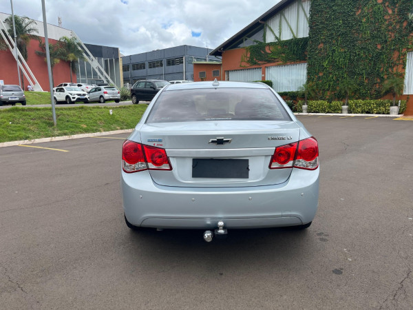 CHEVROLET Cruze Sedan 1.8 16V 4P LT ECOTEC FLEX AUTOMÁTICO