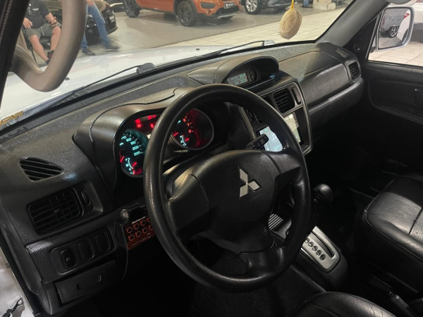 MITSUBISHI Pajero TR4 2.0 16V 4P 4X4 FLEX AUTOMÁTICO