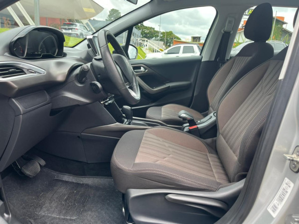 PEUGEOT 2008 1.6 16V 4P FLEX GRIFFE AUTOMÁTICO