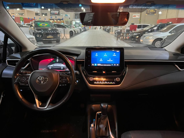 TOYOTA Corolla 1.8 16V 4P XEI