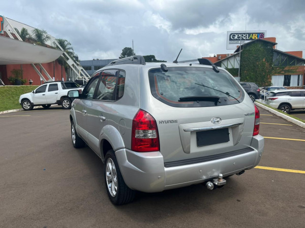 HYUNDAI Tucson 2.0 16V 4P GLS AUTOMÁTICO