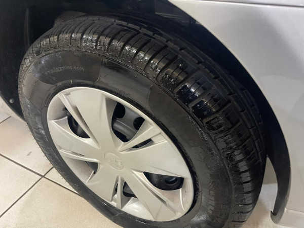 NISSAN Livina 1.6 16V 4P FLEX