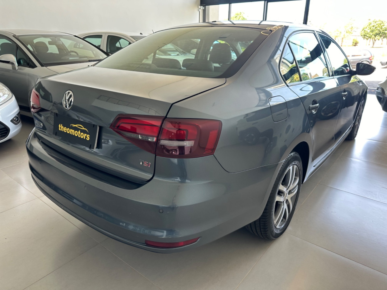 Jetta 1.4 16V 4P TSI CONFORTLINE AUTOMÁTICO