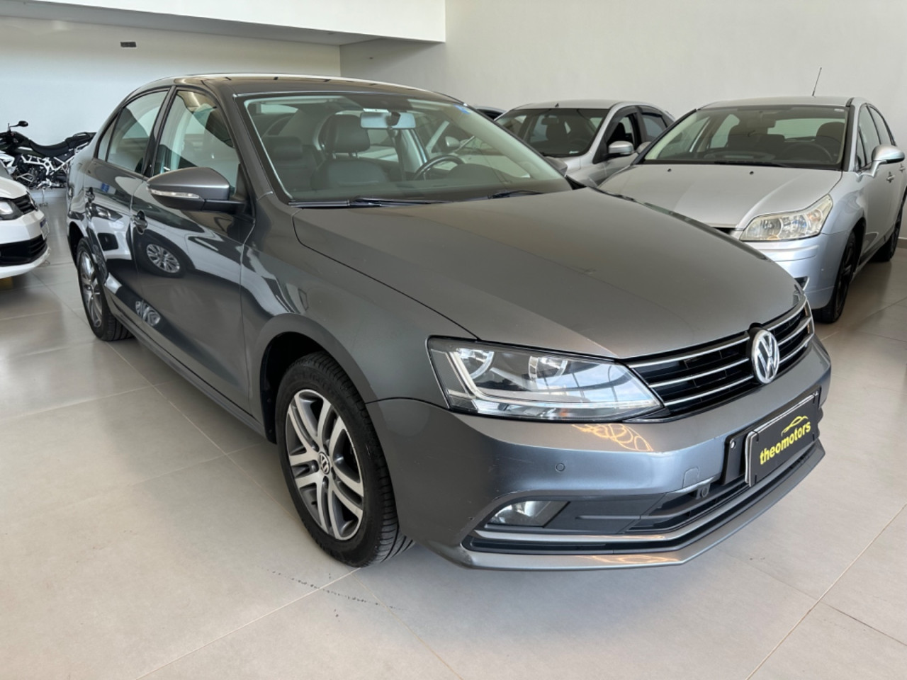Jetta 1.4 16V 4P TSI CONFORTLINE AUTOMÁTICO