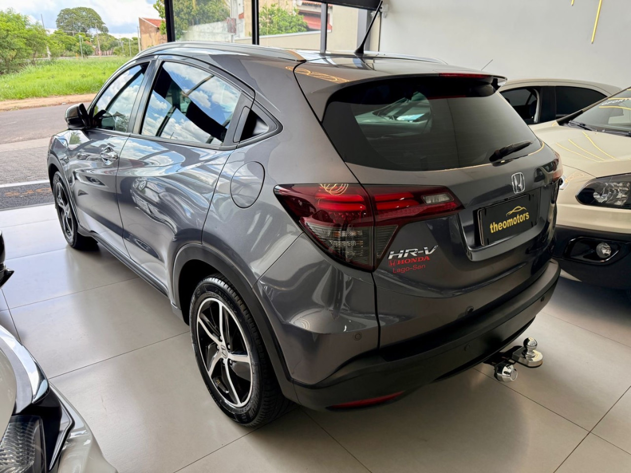 HR-V 1.8 16V 4P TOURING FLEX AUTOMÁTICO CVT