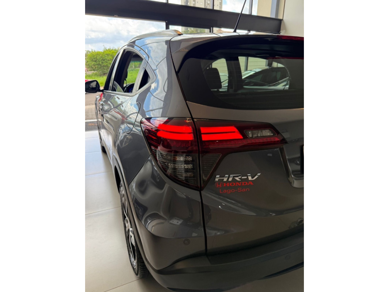 HR-V 1.8 16V 4P TOURING FLEX AUTOMÁTICO CVT