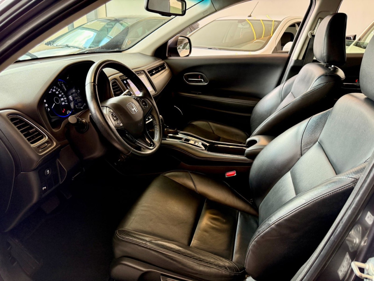 HR-V 1.8 16V 4P TOURING FLEX AUTOMÁTICO CVT