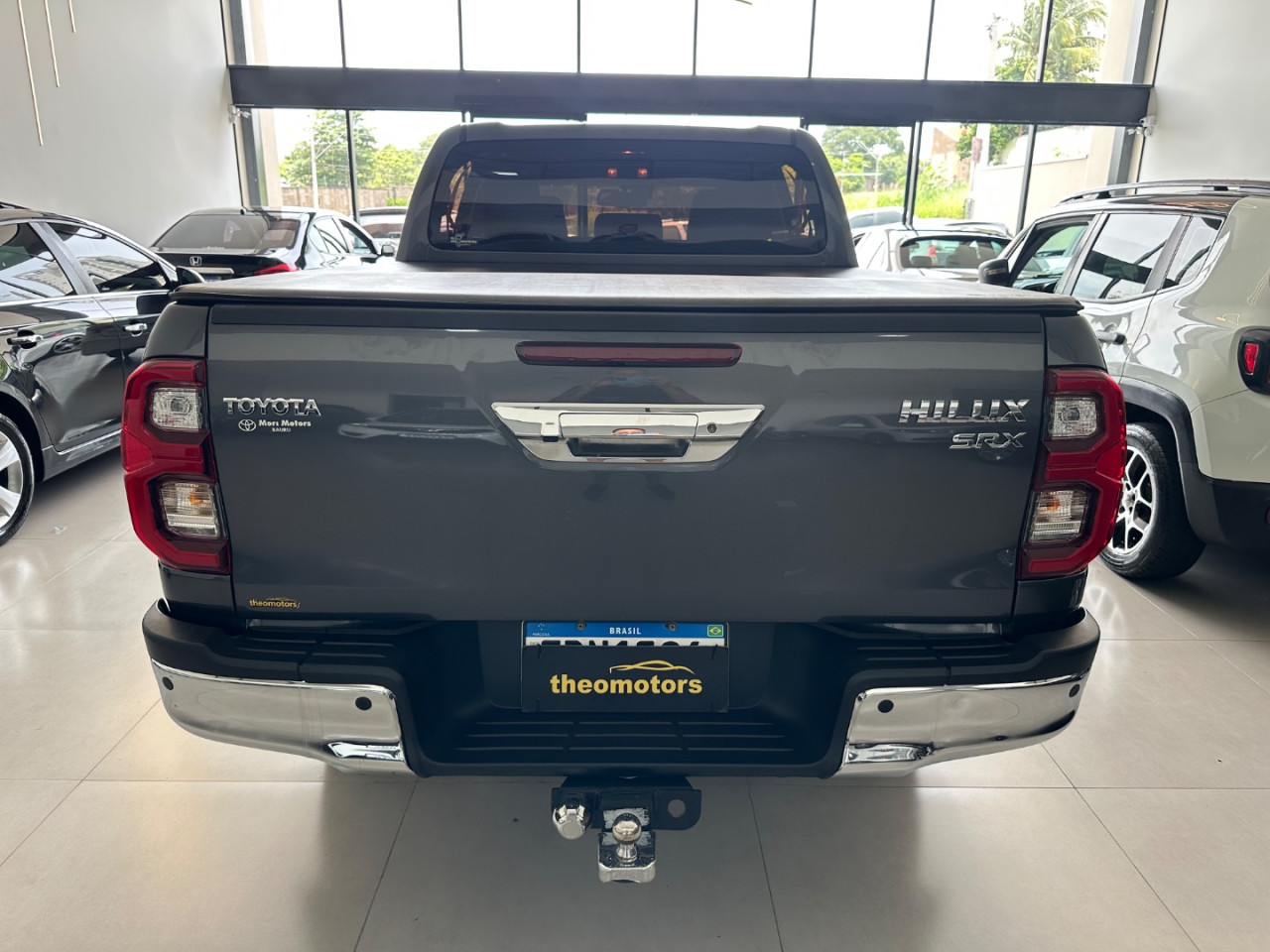 Hilux Caminhonete 2.8 16V SRX 4X4 DIESEL CABINE DUPLA AUTOMÁTICO