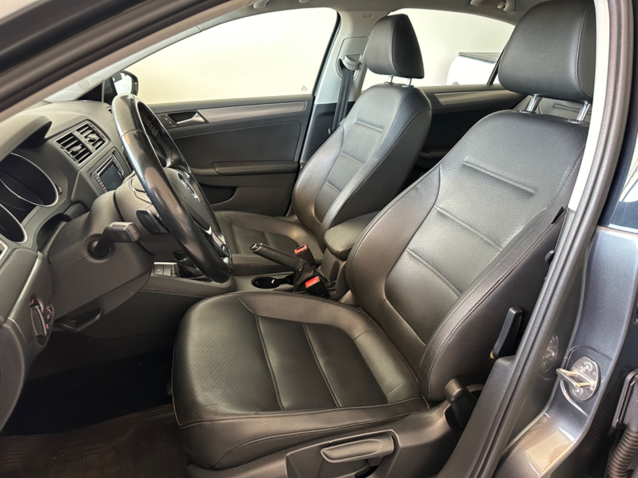 Jetta 1.4 16V 4P TSI CONFORTLINE AUTOMÁTICO