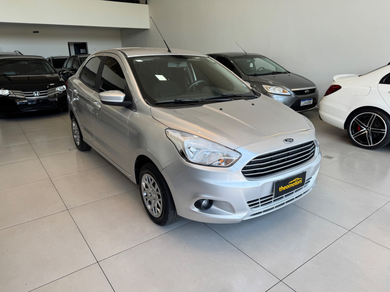 Ka + Sedan 1.0 12V 4P TI-VCT SE FLEX