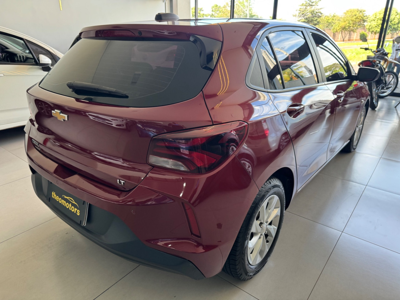 Onix Hatch 1.0 4P FLEX LT