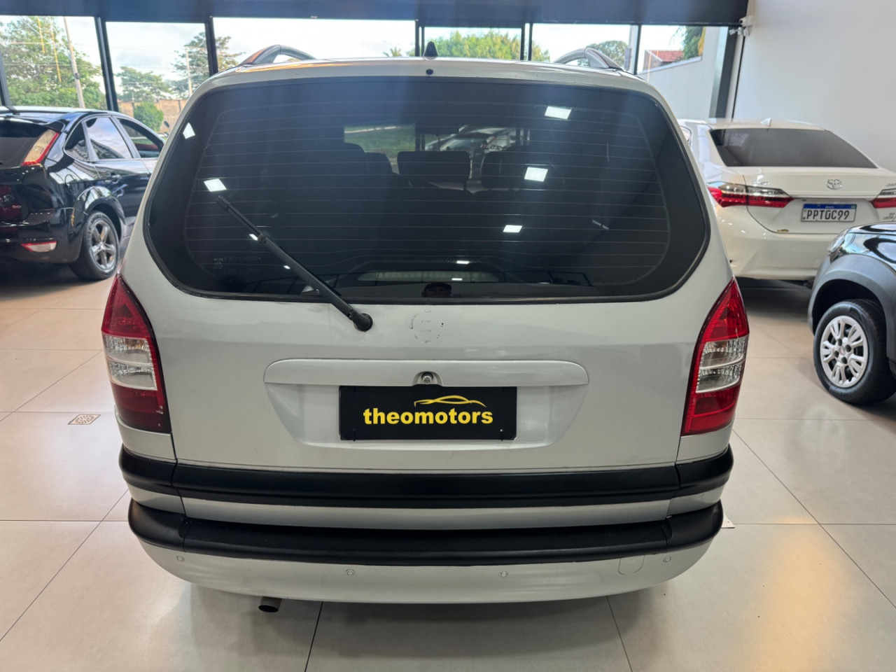 Zafira 2.0 4P CD 7 LUGARES