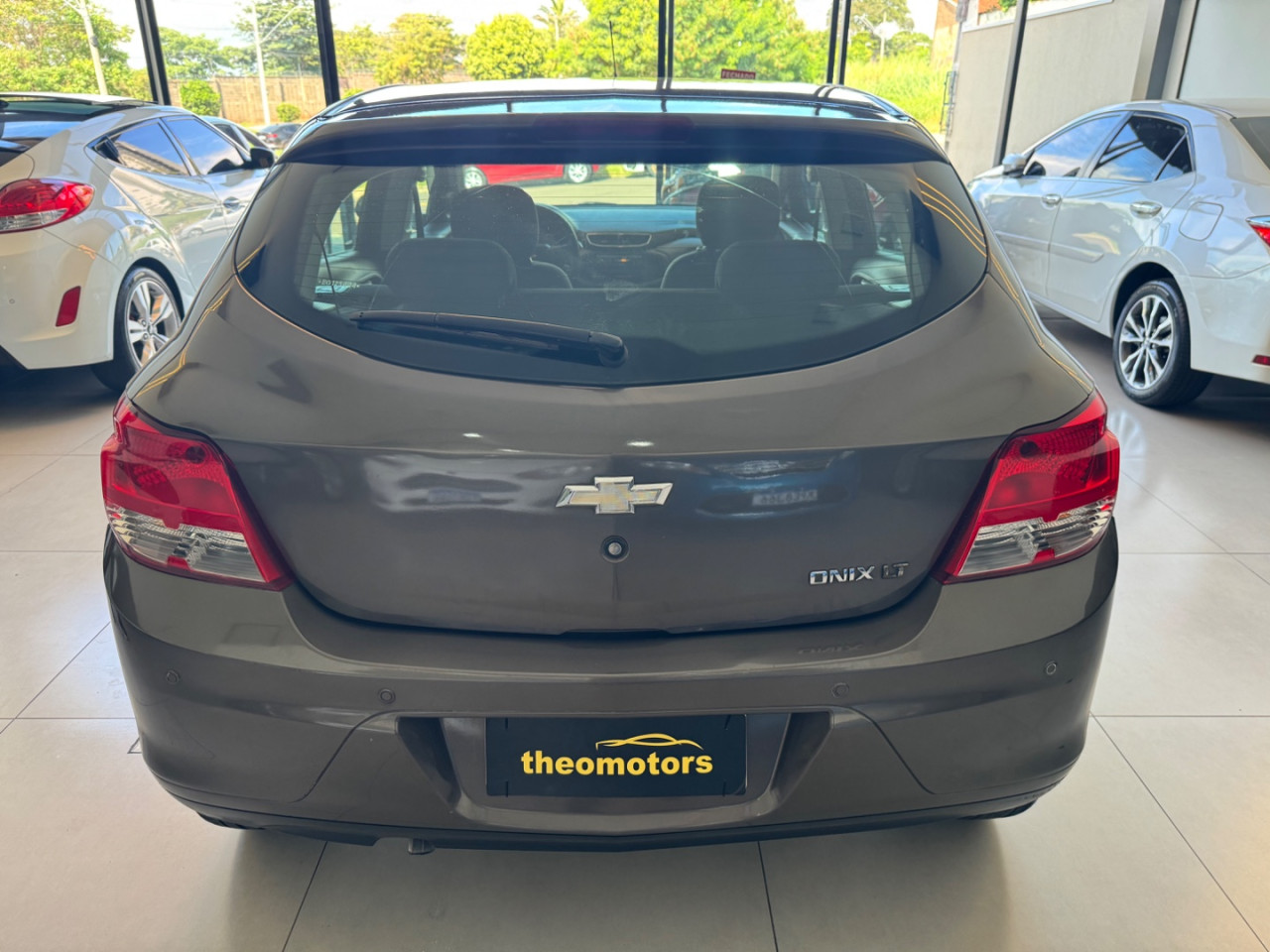 Onix Hatch 1.0 4P FLEX LT