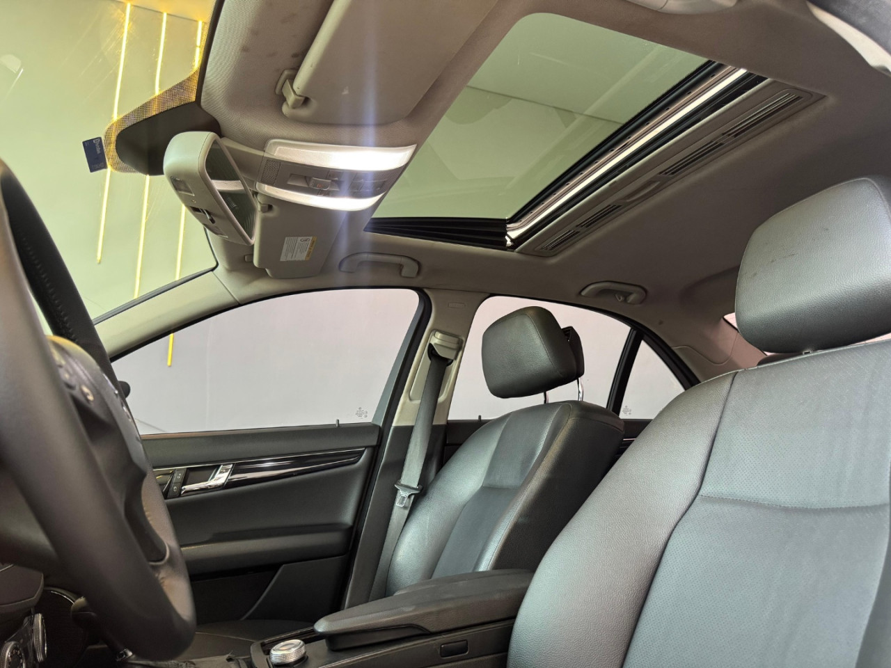 C 200 1.8 16V 4P CGI SPORT AUTOMÁTICO