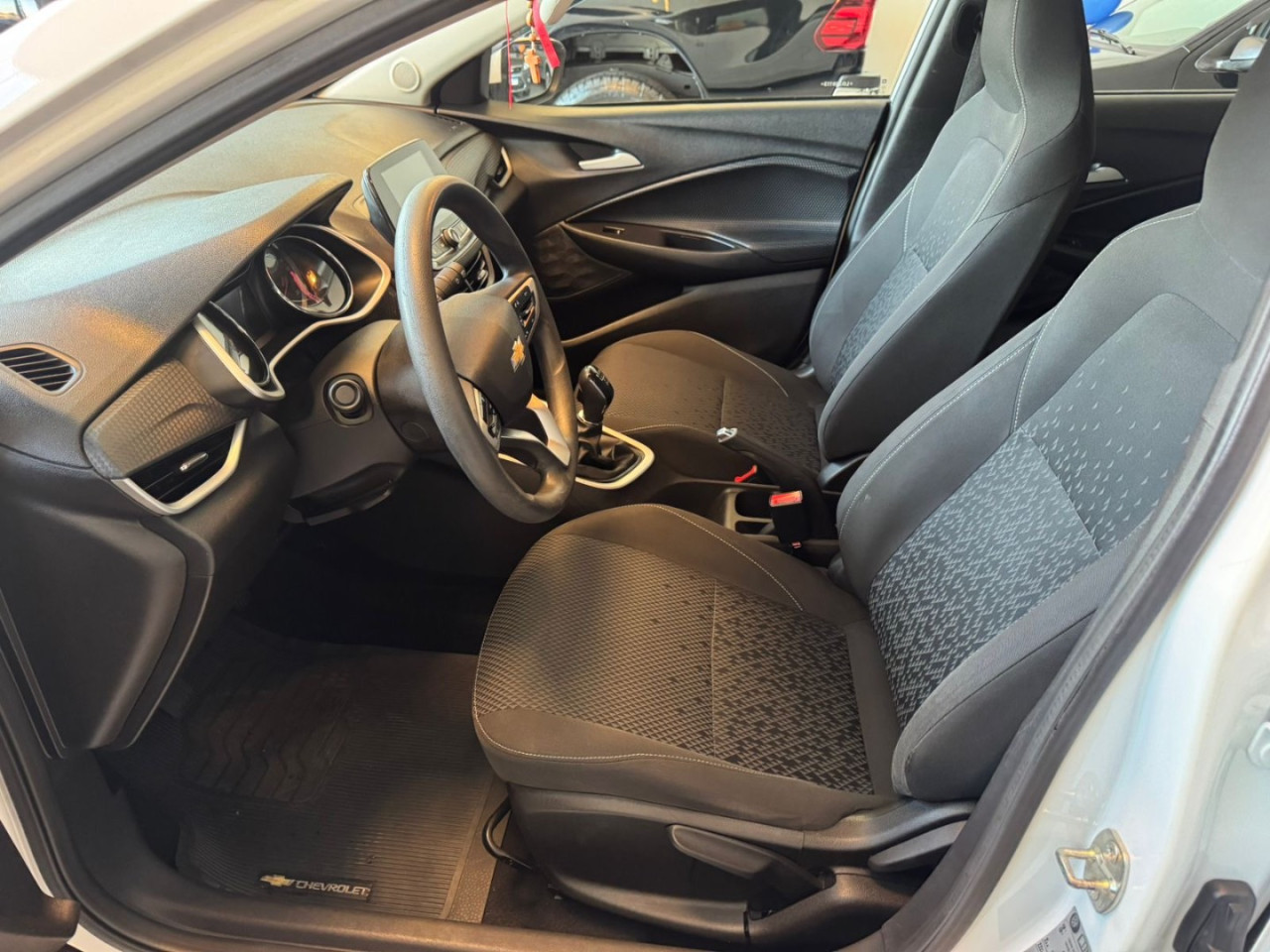 Onix Hatch 1.0 4P FLEX LT TURBO