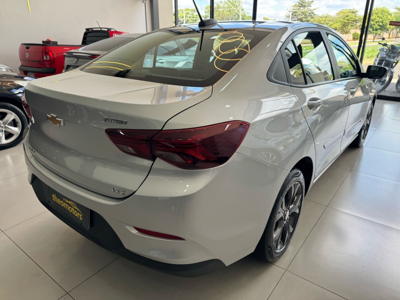 Onix Sedan 1.0 4P FLEX LTZ PLUS TURBO