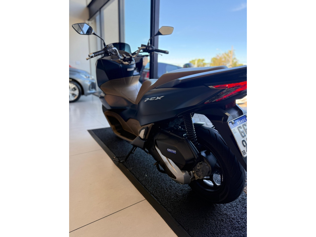 PCX 160 DLX ABS