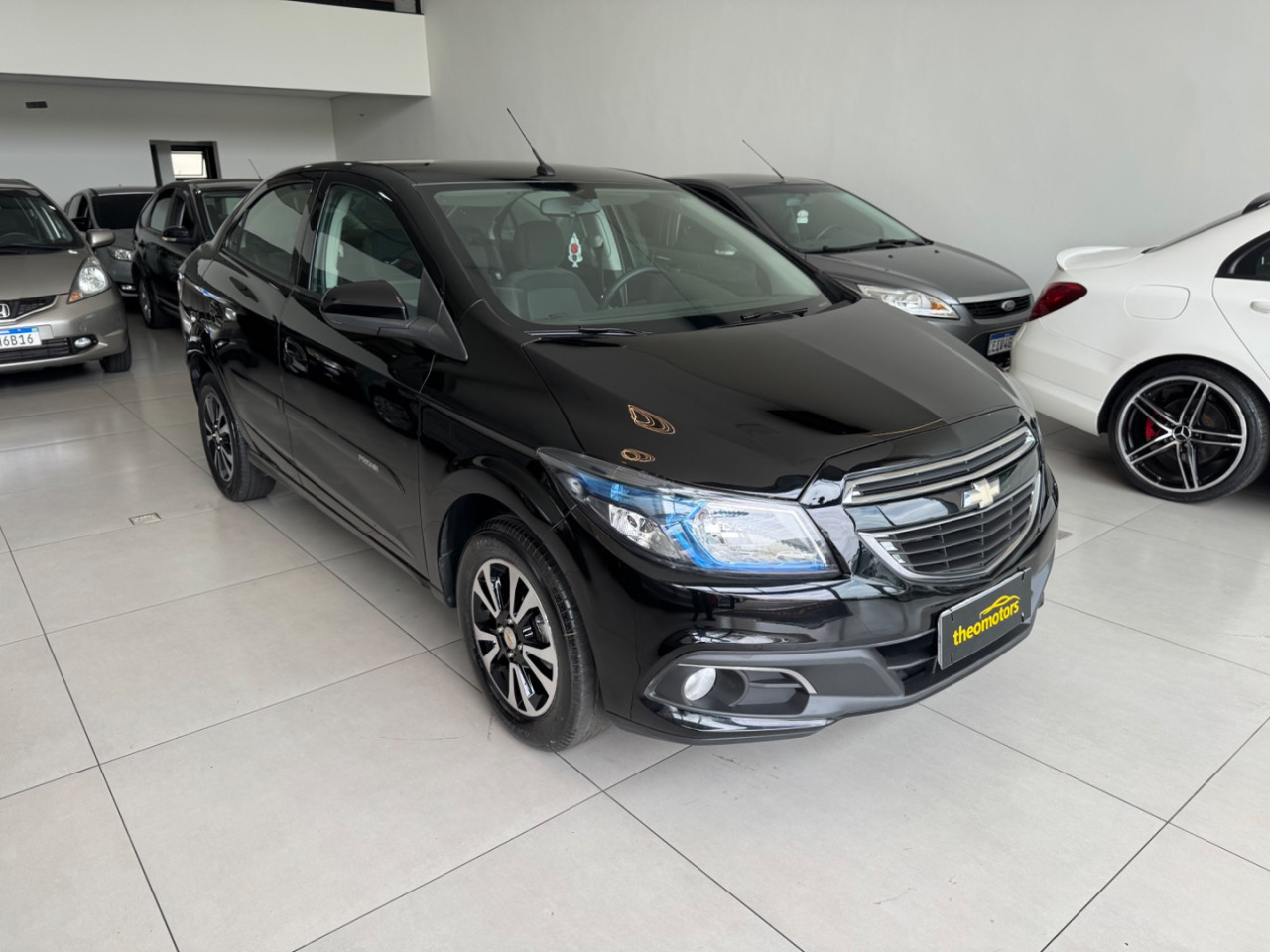Prisma 1.4 4P LTZ  AUTOMÁTICO