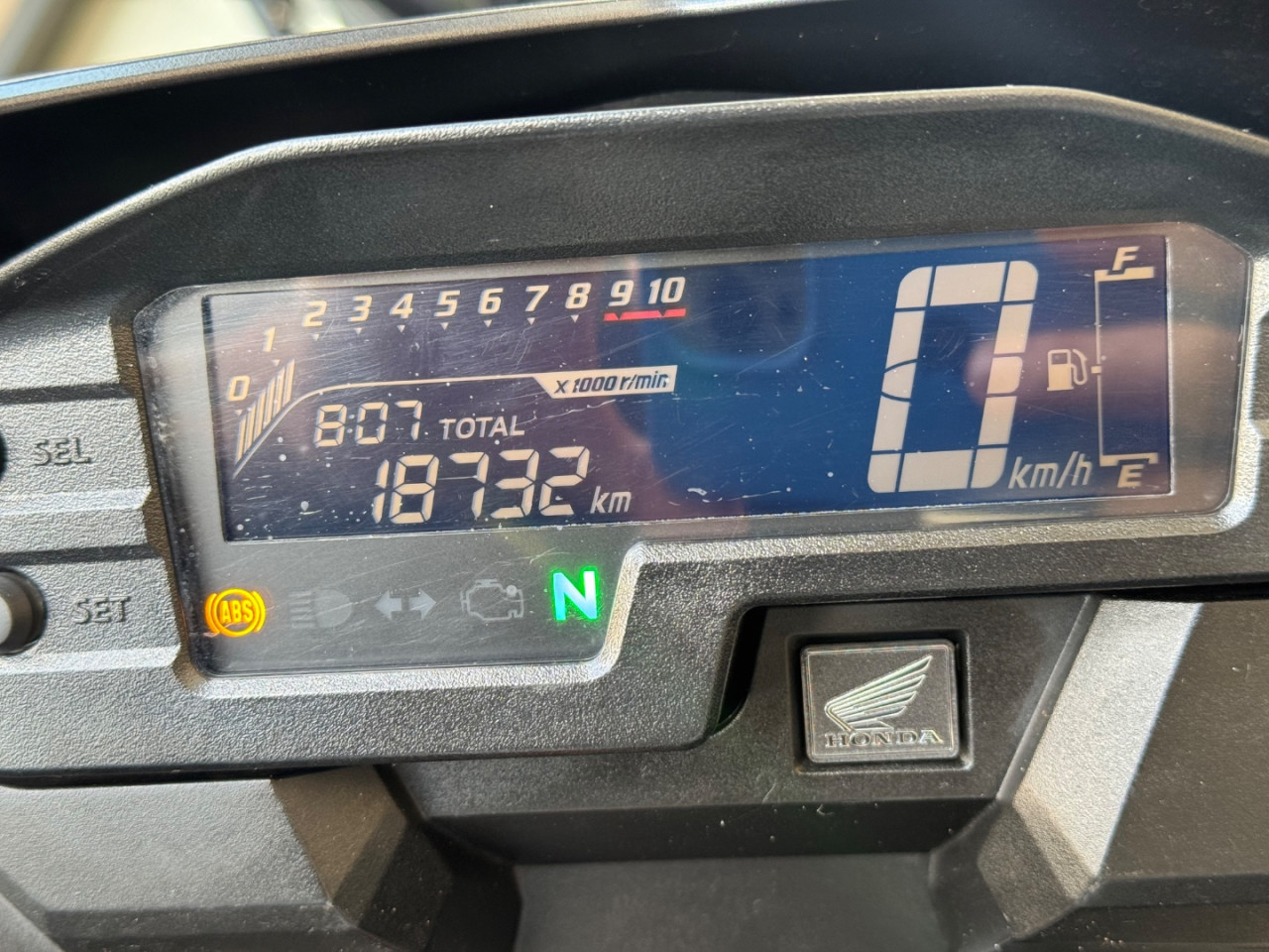 XRE 300 ADVENTURE