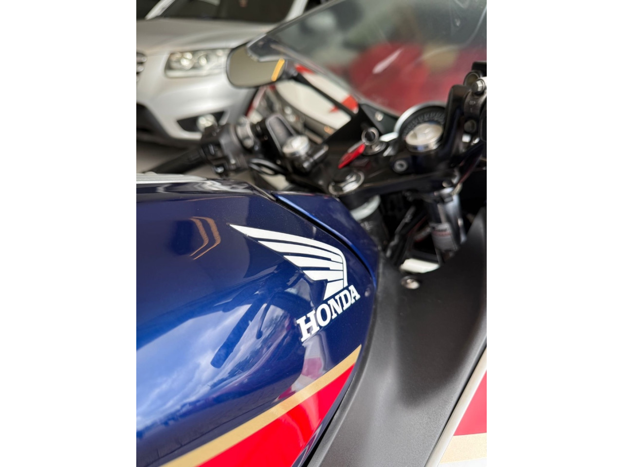 CBR 250 R